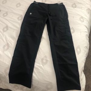 Eon cargo scrub pants